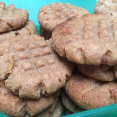A picture of Peanut Butter Cookies.