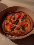 بيتزا سريعة بالخبز😋🍕