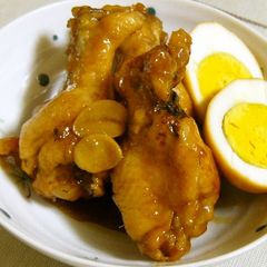 A picture of Fork-Tender Meat Easy Simmered Soy Sauce and Vinegar Wings.