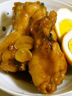 A picture of Fork-Tender Meat Easy Simmered Soy Sauce and Vinegar Wings.