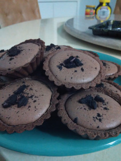 A picture of Mocha Cheese Tarts.