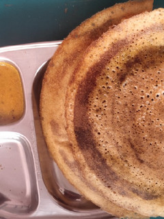 நெய் தோசை, தக்காளிகுருமா செய்முறை முக்கிய புகைப்படம்