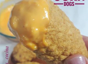 Una foto de Corn dogs fáciles