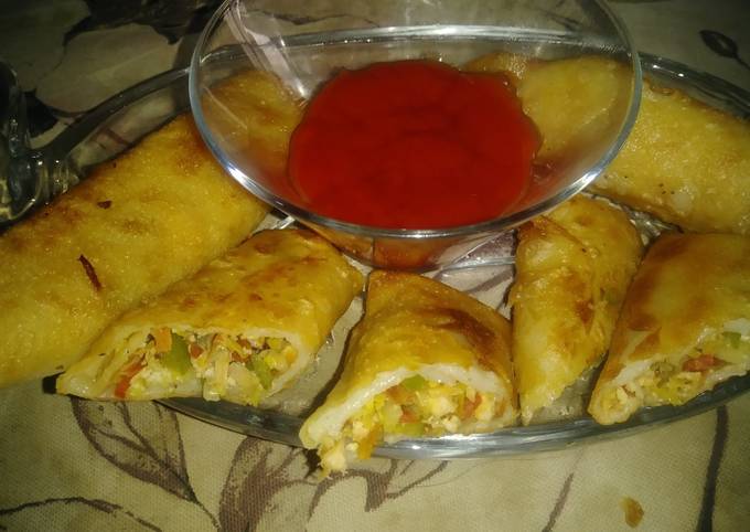 Simple Way to Prepare Favorite Spring rolls