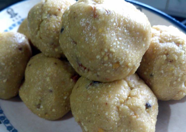 Recipe of Appetizing Maa laddoo (just another of those indian balls )