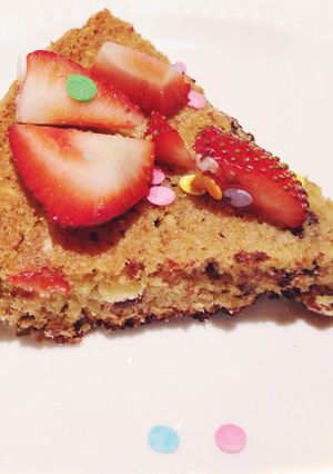 A picture of Chocolate Chip & Almond XL Cookie.