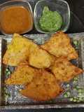 સમોસા (Samosa Recipe In Gujarati)