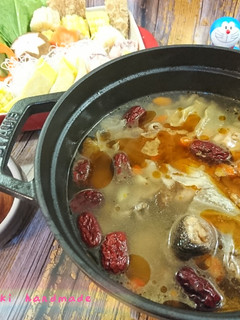 麻油雞火鍋 的食譜成品照片