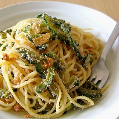 A picture of Goya and Tarako Pasta.