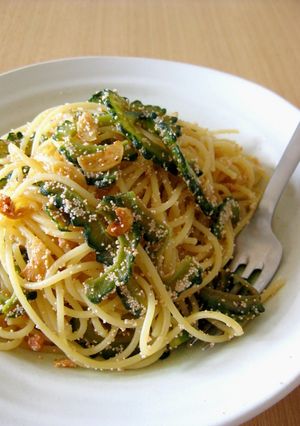 A picture of Goya and Tarako Pasta.