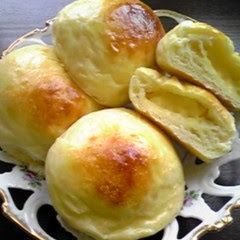 A picture of Milk-flavored Cream Bread.
