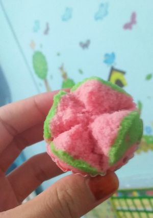 Foto resep Bolu kukus mekar warna warni