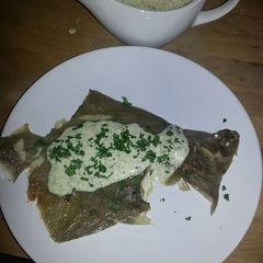 A picture of MZ-Whole plaice with lemon butter sauce.