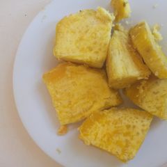 A picture of Boiled sweet potatoes.