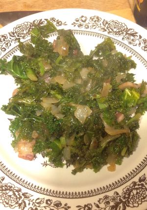 A picture of Sweet And Sour Kale.