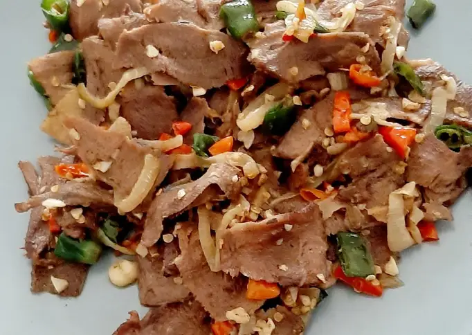 Lidah Sapi Tumis Cabe Ijo