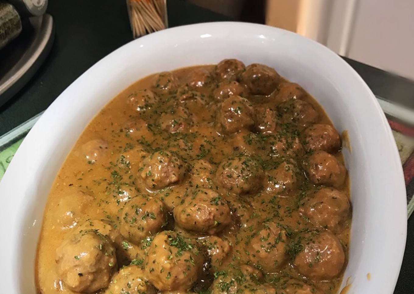 Easy Swedish Meatballs