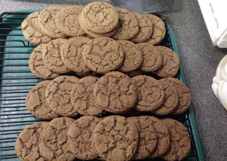 Molasses crinkles Molasses crinkles