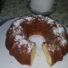 A picture of Pound cake.