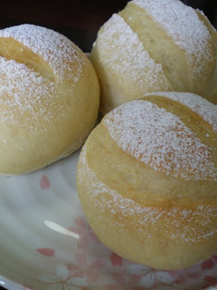 A picture of Ginger and Miso Rolls Made with a Bread Machine.