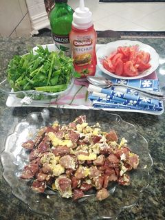 عکسی از دستور تخم مرغ و سوسیس