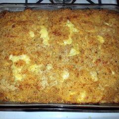 A picture of mac & chesse.