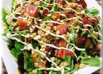 Easiest Way to Prepare Delicious OkonomiyakiStyle Mizuna Salad