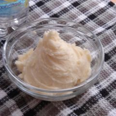 A picture of Milky Potato Cream.