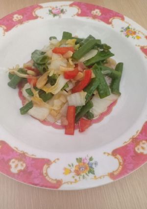 Foto resep Tumis kacang panjang & sawi with paprika 👌