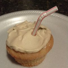 A picture of Root Beer Float Cupcakes.