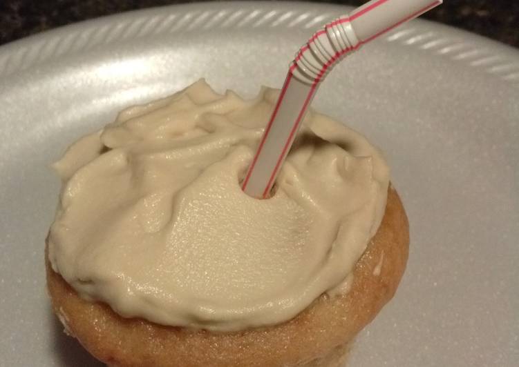 Root Beer Float Cupcakes