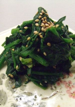 A picture of Boiled Spinach--There's a Limit to Being Fuss-free!.
