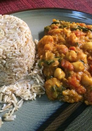 A picture of Vegetarian Spinach Curry.