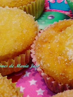 Una foto de Muffins rellenos de mermelada