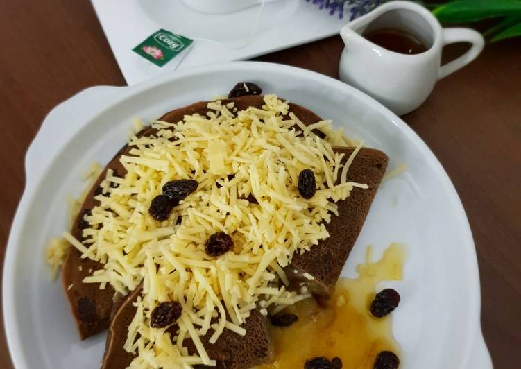 Pancake Coklat Vla Nanas Madu