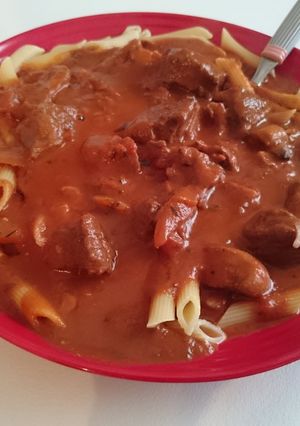 A picture of Italian Stroganoff.