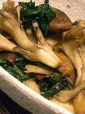 Maitake Diet! Sautéed Maitake Mushrooms and Spinach