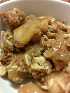 A picture of Simple apple crisp.