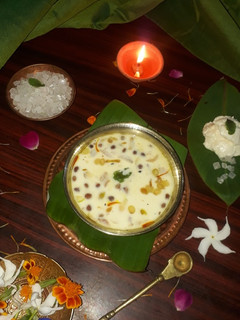मेवा मखाना खीर (mewa makhana kheer recipe in Hindi) रेसिपी मुख्य फोटो