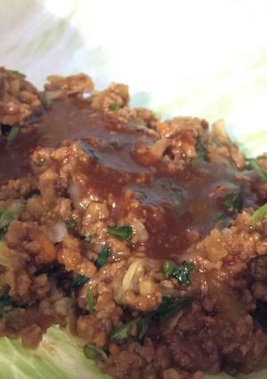 A picture of Turkey Lettuce Wraps.