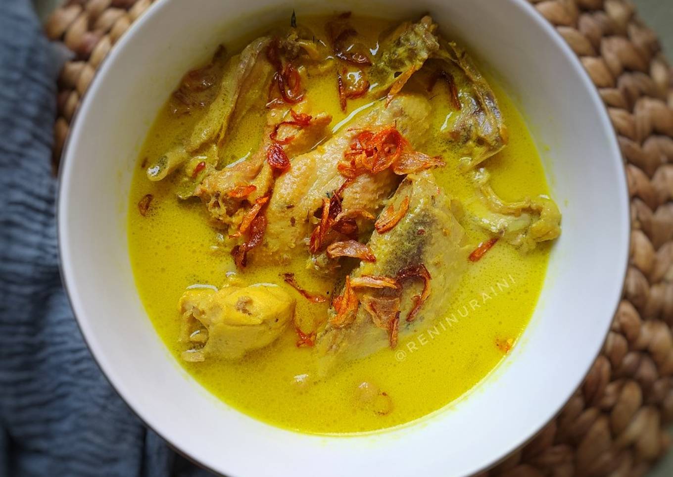 Opor Ayam Kampung