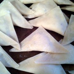 A picture of Won ton ravioli.