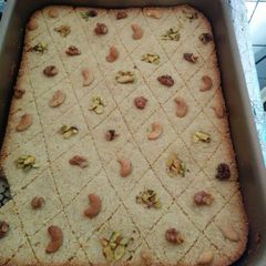 A picture of Semolina Cake.