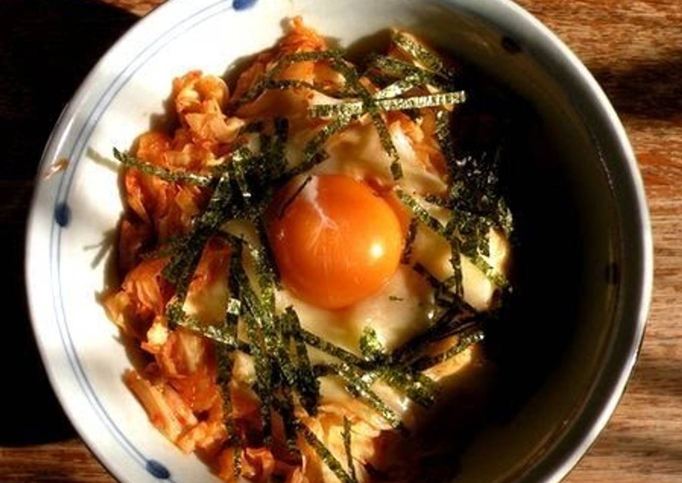 Sweet and spicy boiled cabbage with rice