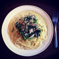 Tuna & Spinach Soy Milk Pasta A picture of Tuna & Spinach Soy Milk Pasta.