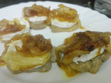 Solomillo Ibérico con cebolla a la miel y rulo de cabra