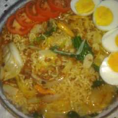 รูปของ Mie Kare Sayur Super Segar