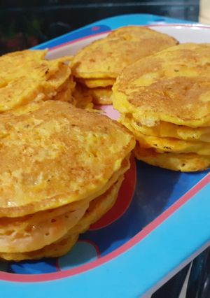 Una foto de Hot Cakes Salados de Zanahoria y Papa para Bebés y Niñ@s