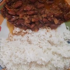 A picture of Rajma chawal.