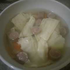 A picture of Sup Kembang Tahu Kilat.